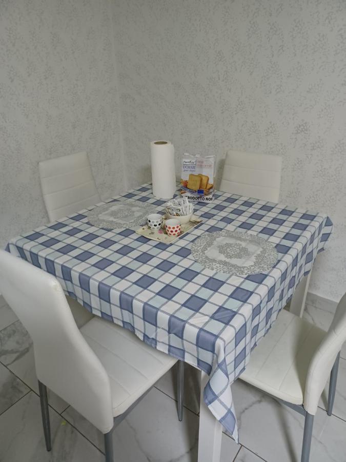 Casa Tetyana Appartamento Napoli Esterno foto